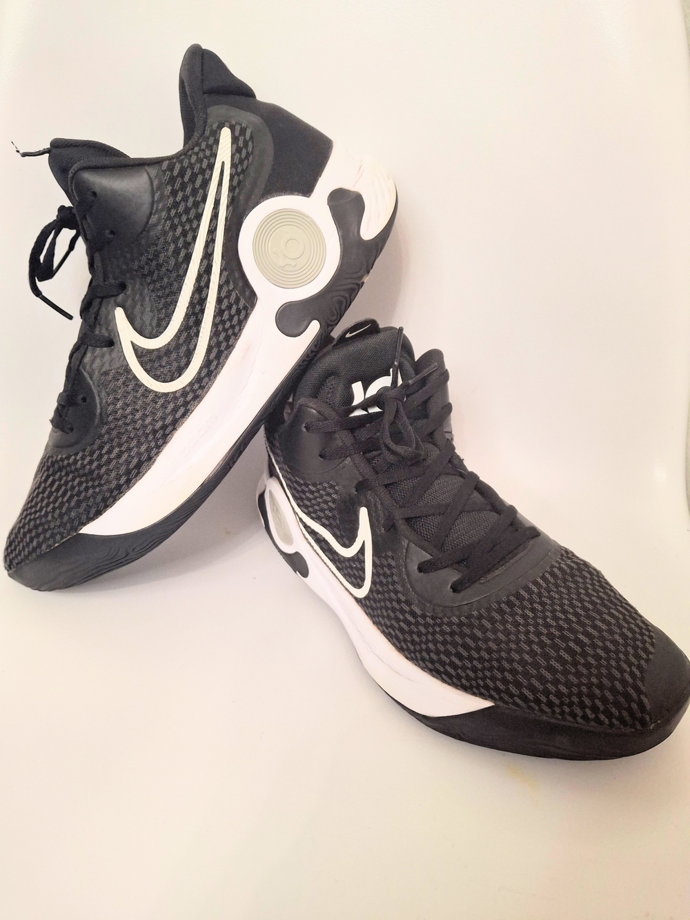NIKE KD Trey 5 IX Black White Lace Up Basketball Sneaker CW3400-002 Size 13